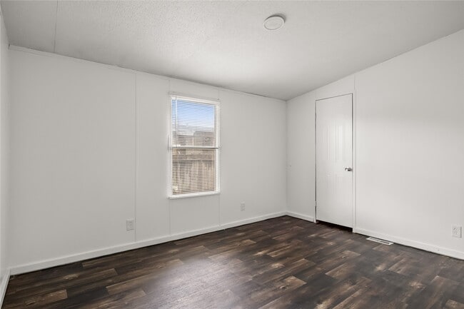 property at 811 De Lorean Ct