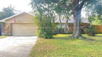 1016 Soldier Creek Ct in Oviedo, FL - Building Photo