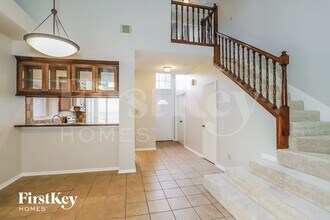 6713 Queensclub Dr in Houston, TX - Building Photo - Building Photo