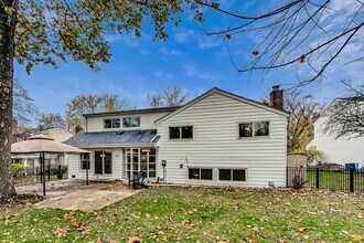 1232 W Jefferson Ave in Naperville, IL - Building Photo - Building Photo