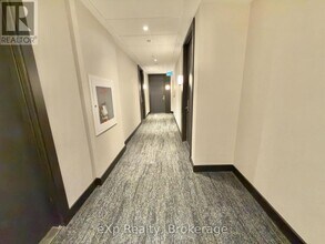 55 Duke St W in Kitchener, ON - Building Photo - Building Photo