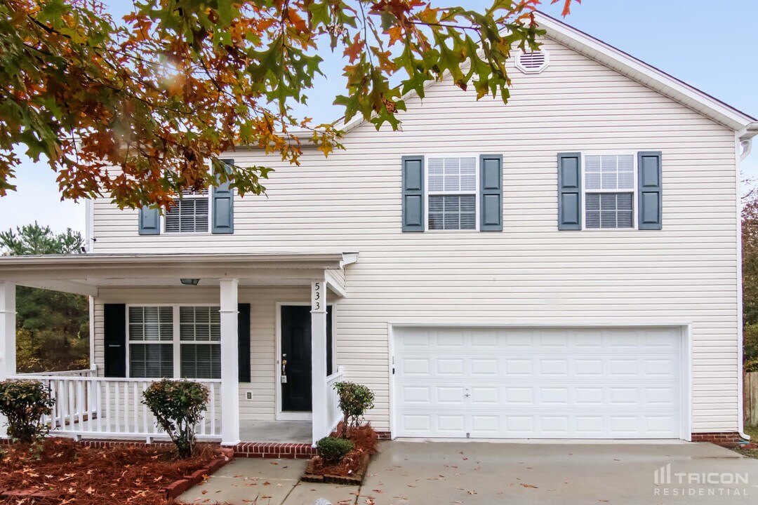 533 Gingerbread Ct S in Columbia, SC - Building Photo