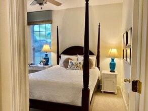 4532 Whispering Oaks Dr in North Port, FL - Foto de edificio - Building Photo