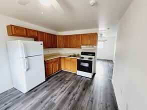 1811 PA-611-Unit -1811 Route 611 #203 in Mt Pocono, PA - Building Photo - Building Photo