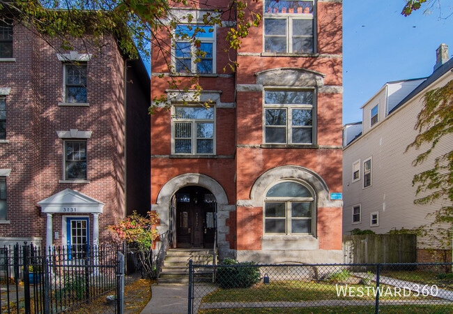 property at 3127 N Racine Ave