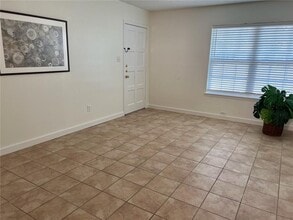 314 W William Cannon Dr in Austin, TX - Building Photo - Building Photo