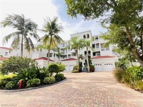 1600 Clermont Dr-Unit -305 in Naples, FL - Building Photo - Building Photo