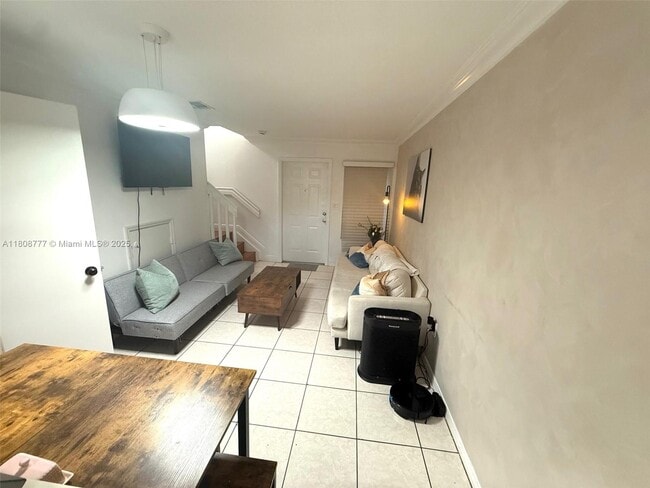 980 NW 78th Ave in Miami, FL - Building Photo - Building Photo