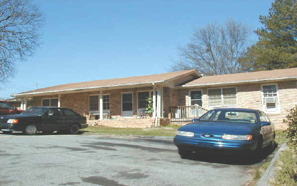 Stoney Brook Apartments in Doraville, GA - Building Photo - Building Photo