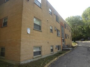 Juniper Ridge Apartments in Cincinnati, OH - Foto de edificio - Building Photo