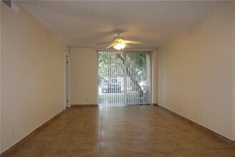 10773 CLEARY Blvd, Unit 107 in Plantation, FL - Building Photo - Building Photo