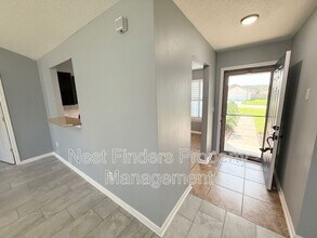 1921 Willesdon Dr W in Jacksonville, FL - Building Photo - Building Photo