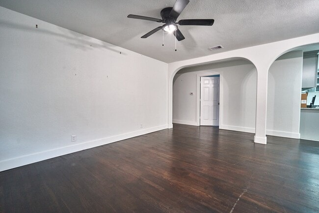 5815 Hornwood Dr in Houston, TX - Building Photo - Building Photo