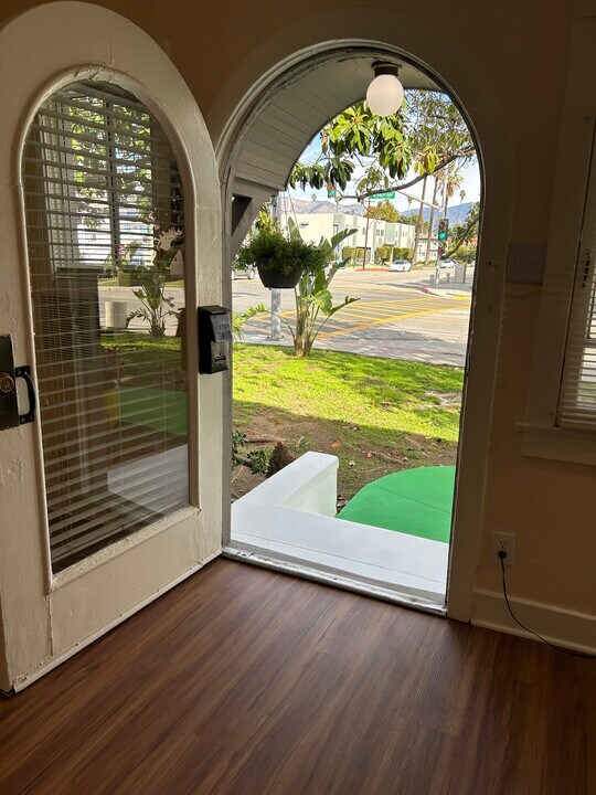 515 N Garfield Ave in Alhambra, CA - Building Photo