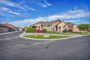 111 Lahaina Dr in Odessa, TX - Building Photo