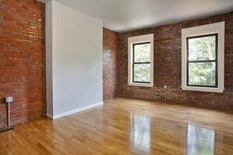 18 Perrin St, Unit 2 in Boston, MA - Building Photo - Building Photo