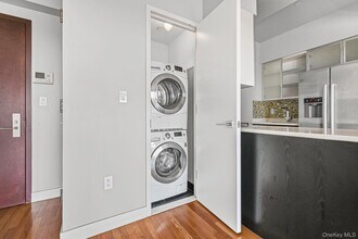 136-19 Franklin Ave in Queens, NY - Building Photo - Building Photo