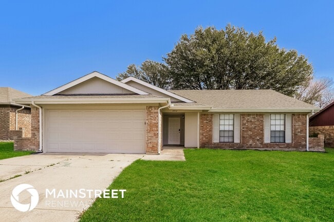 property at 1072 Westcliff Ave