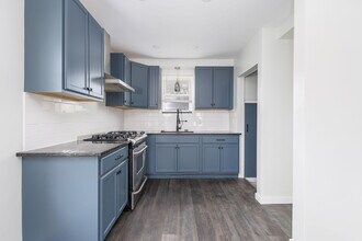 12026 Wayburn St in Detroit, MI - Building Photo - Building Photo