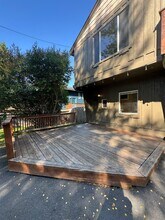 8033 Sand Lake Rd in Anchorage, AK - Building Photo - Building Photo