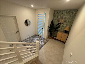 16246 Dawn Wy in Irvine, CA - Building Photo - Building Photo