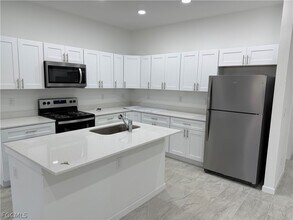 521 Flamingo Ave S in Lehigh Acres, FL - Building Photo - Building Photo