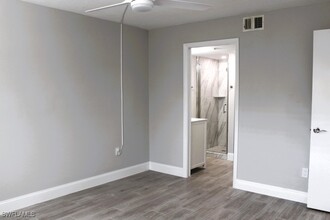 16380 Dublin Cir in Ft. Myers, FL - Building Photo - Building Photo