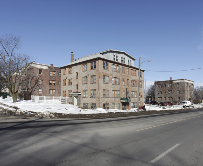 6th and Hickman Apartments