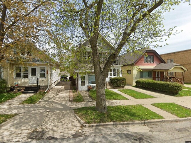 property at 1520 S 64th St