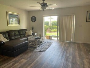 22118 Majestic Woods Way in Boca Raton, FL - Foto de edificio - Building Photo