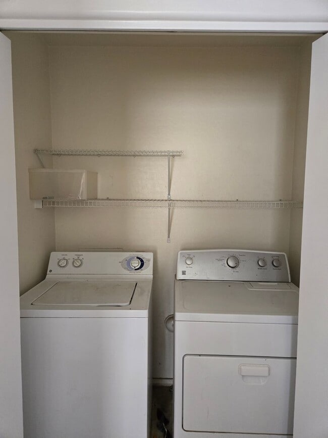 11564 W Longley Ln in Youngtown, AZ - Building Photo - Building Photo