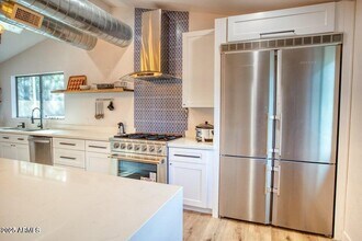 858 E White Mountain Blvd in Pinetop, AZ - Building Photo - Building Photo