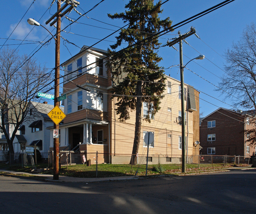 52 BUlkeley Ave in Hartford, CT - Building Photo