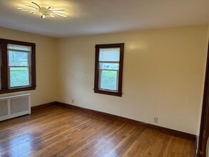 26 Plainfield Ave in Piscataway, NJ - Building Photo - Building Photo