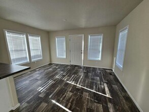 3642 Boulder Hwy in Las Vegas, NV - Building Photo - Building Photo