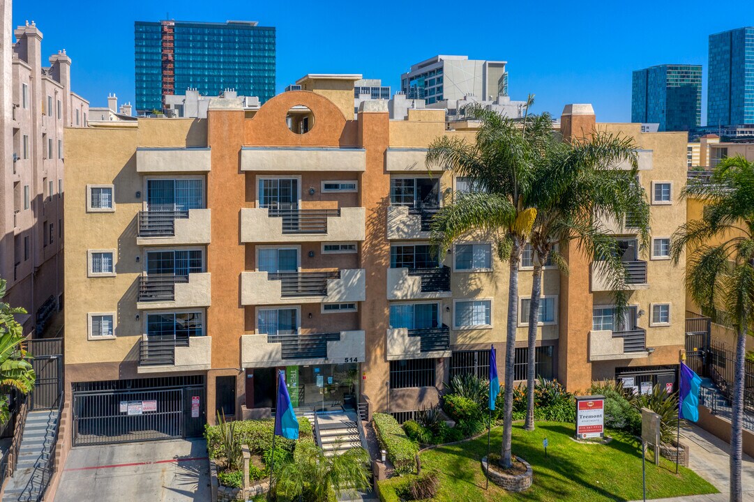 Tremont Apartments in Los Angeles, CA - Foto de edificio