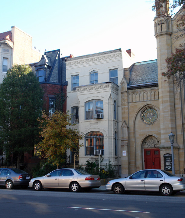 1405 15th St NW in Washington, DC - Building Photo