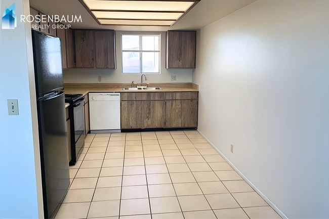 Charming 2-bedrooms, 1-bath upstairs apartment in Prescott Valley! in Prescott Valley, AZ - Building Photo - Building Photo