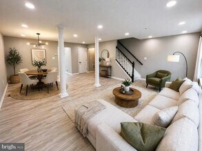 9016 Lake Largo Dr in Upper Marlboro, MD - Building Photo - Building Photo