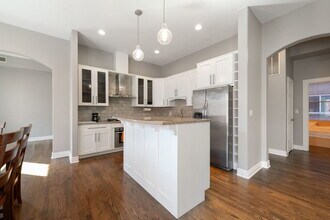 140 Ridge Ave in Evanston, IL - Building Photo - Building Photo