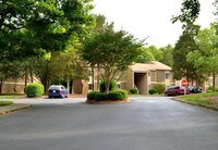 Building Photo - Quail Valley on Carmel Apartments in Charlotte, North Carolina