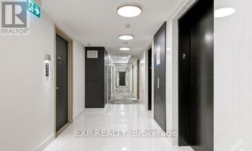 180 George St in Ottawa, ON - Building Photo - Building Photo