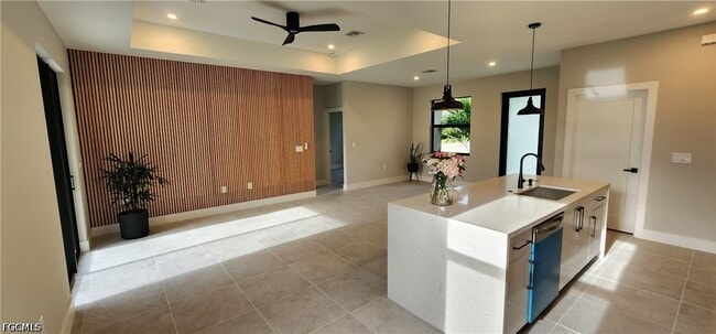 758 Worth Ave S in Lehigh Acres, FL - Building Photo - Building Photo
