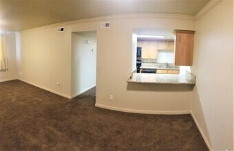 5730 S 900 E-Unit -1 in Murray, UT - Building Photo - Building Photo