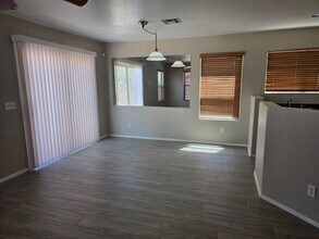 9599 N 81st Dr in Peoria, AZ - Building Photo - Building Photo