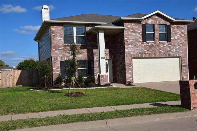 9048 Napa Valley tr in Fort Worth, TX - Building Photo