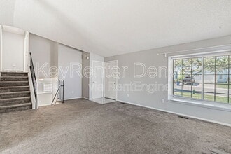 19125 E Oberlin Dr in Aurora, CO - Building Photo - Building Photo