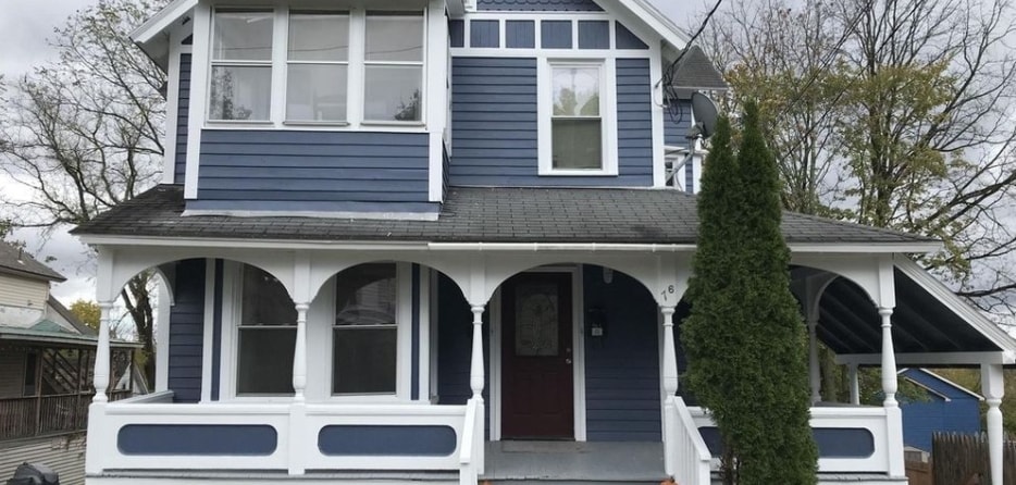 76 Catherine St in Saratoga Springs, NY - Building Photo