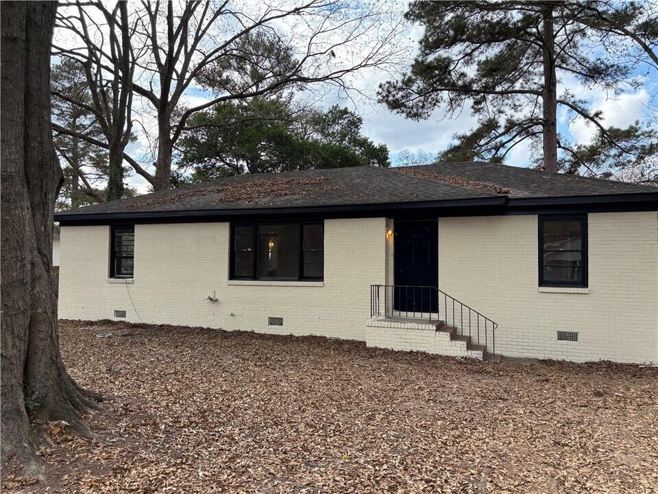 119 Hickory St in Warner Robins, GA - Building Photo