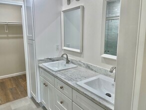 1089 6th Ave in Sacramento, CA - Foto de edificio - Building Photo